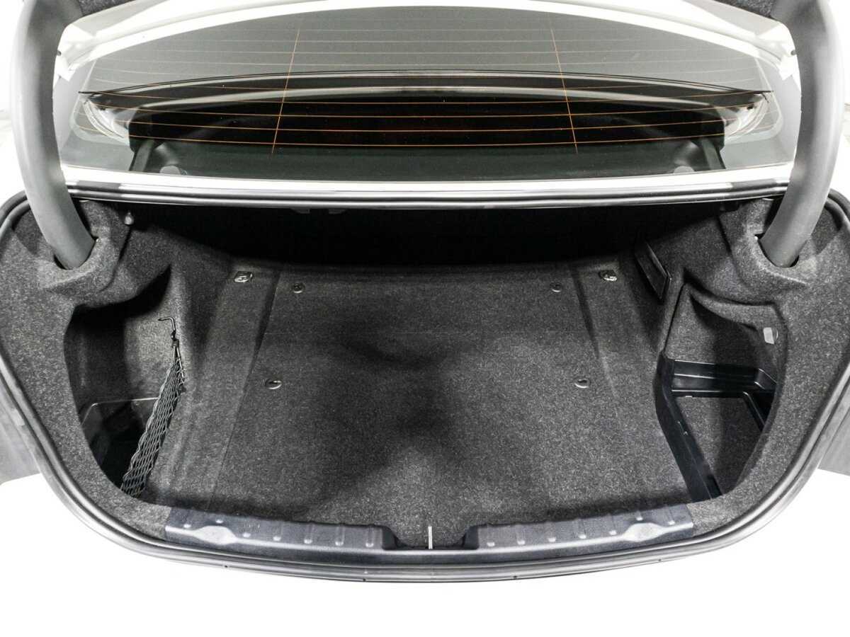 Купить BMW 3 серии с пробегом. Фото: #16