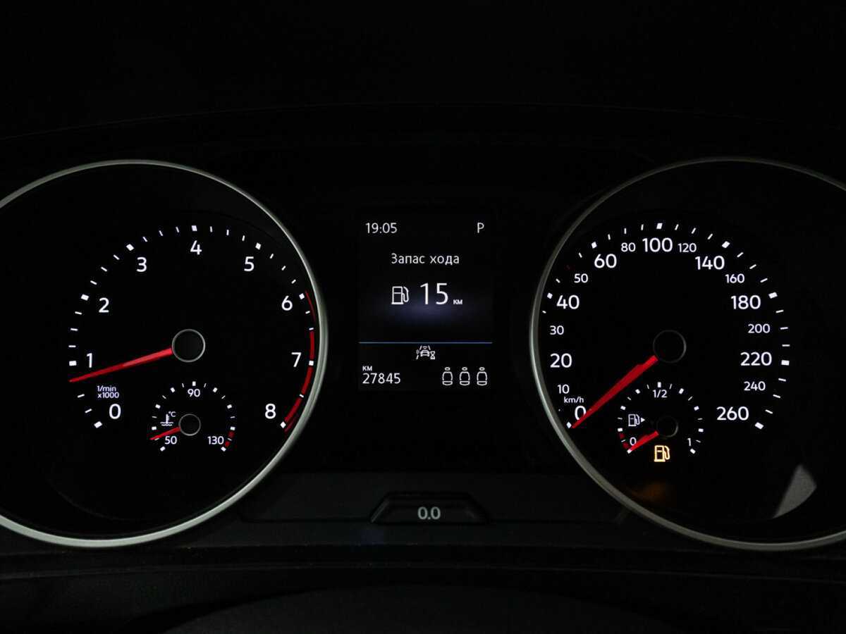 Купить Volkswagen Tiguan с пробегом. Фото: #11