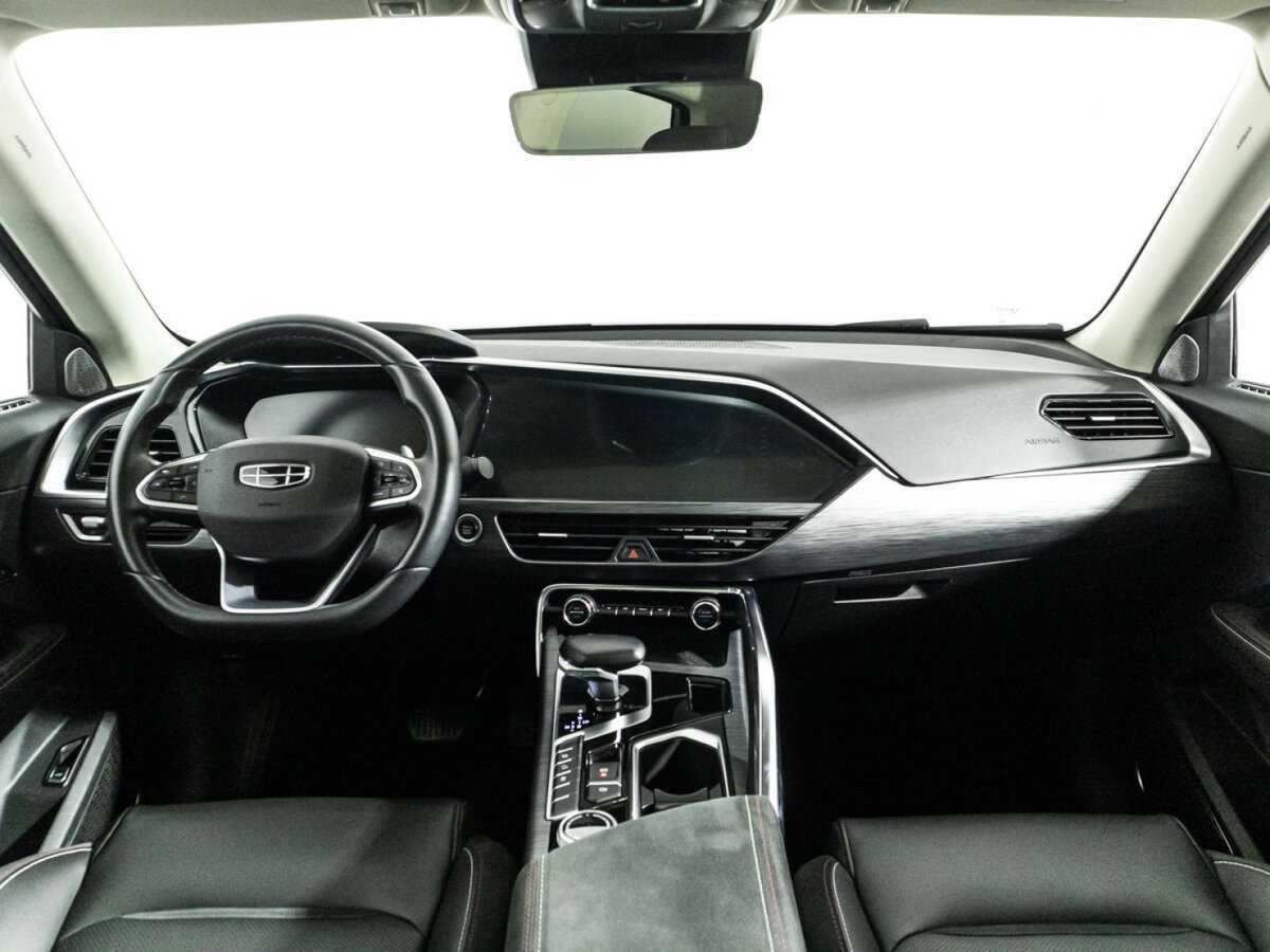 Купить Geely Tugella с пробегом. Фото: #12