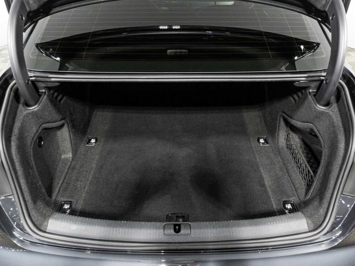 Купить Audi A4 с пробегом. Фото: #14