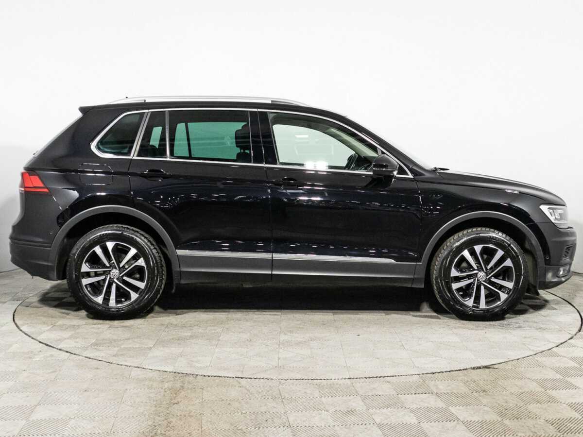 Купить Volkswagen Tiguan с пробегом. Фото: #3