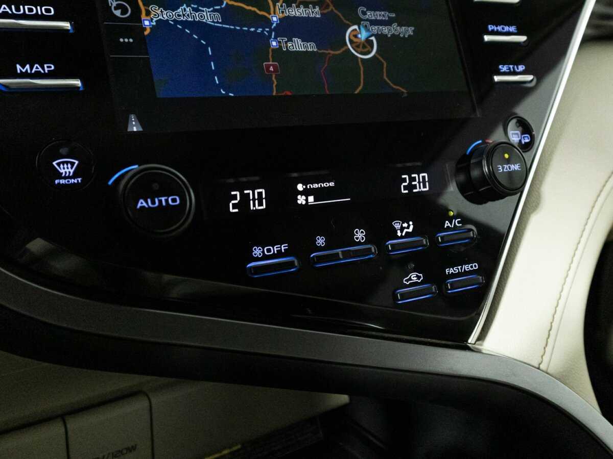 Купить Toyota Camry с пробегом. Фото: #14