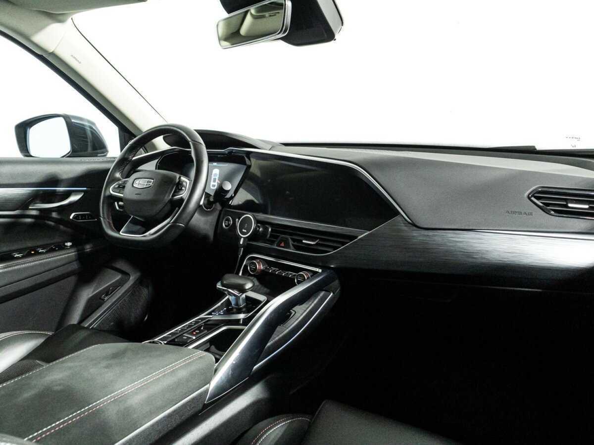 Купить Geely Tugella с пробегом. Фото: #8