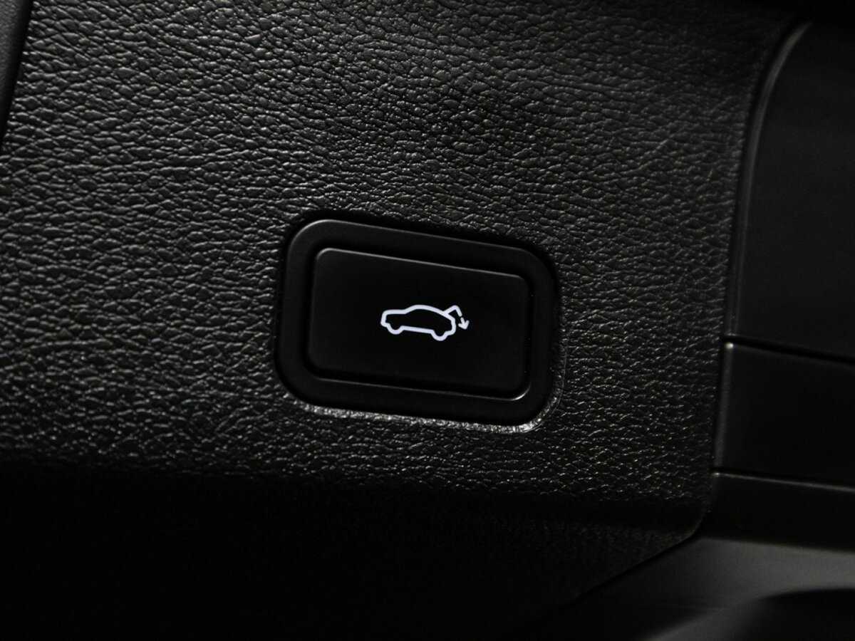 Купить Geely Tugella с пробегом. Фото: #14