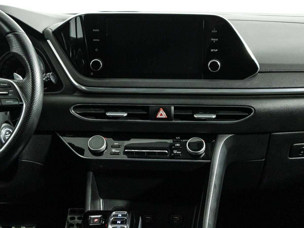 Купить Hyundai Sonata с пробегом. Фото: #13