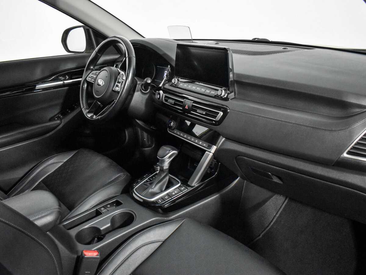 Купить Kia Seltos с пробегом. Фото: #12