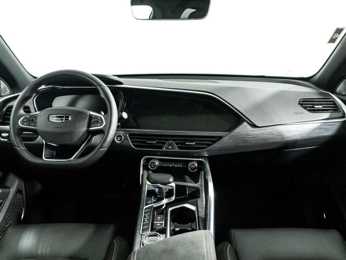Купить Geely Tugella с пробегом. Фото: #12