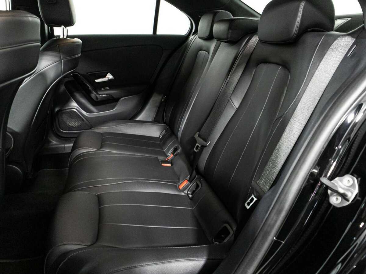 Купить Mercedes-Benz A-Класс с пробегом. Фото: #9