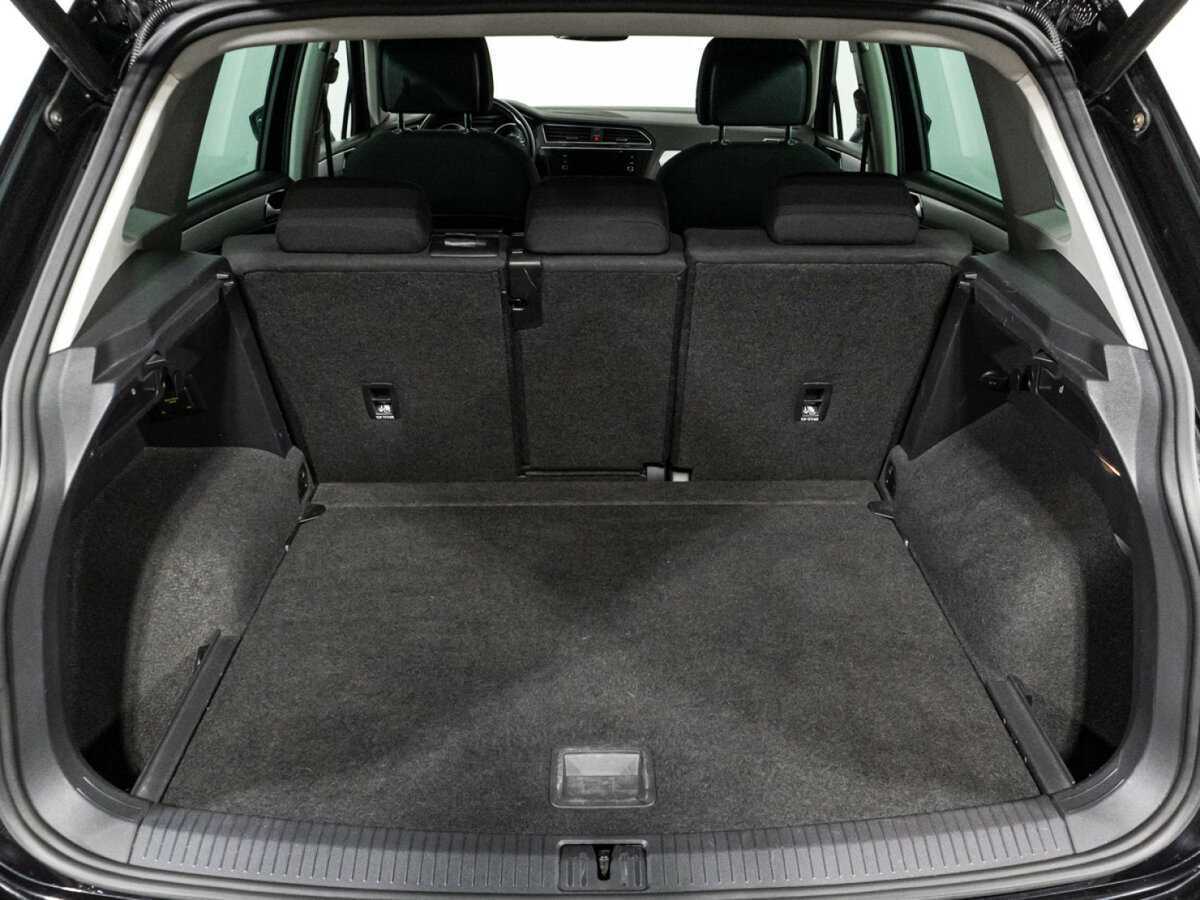 Купить Volkswagen Tiguan с пробегом. Фото: #14