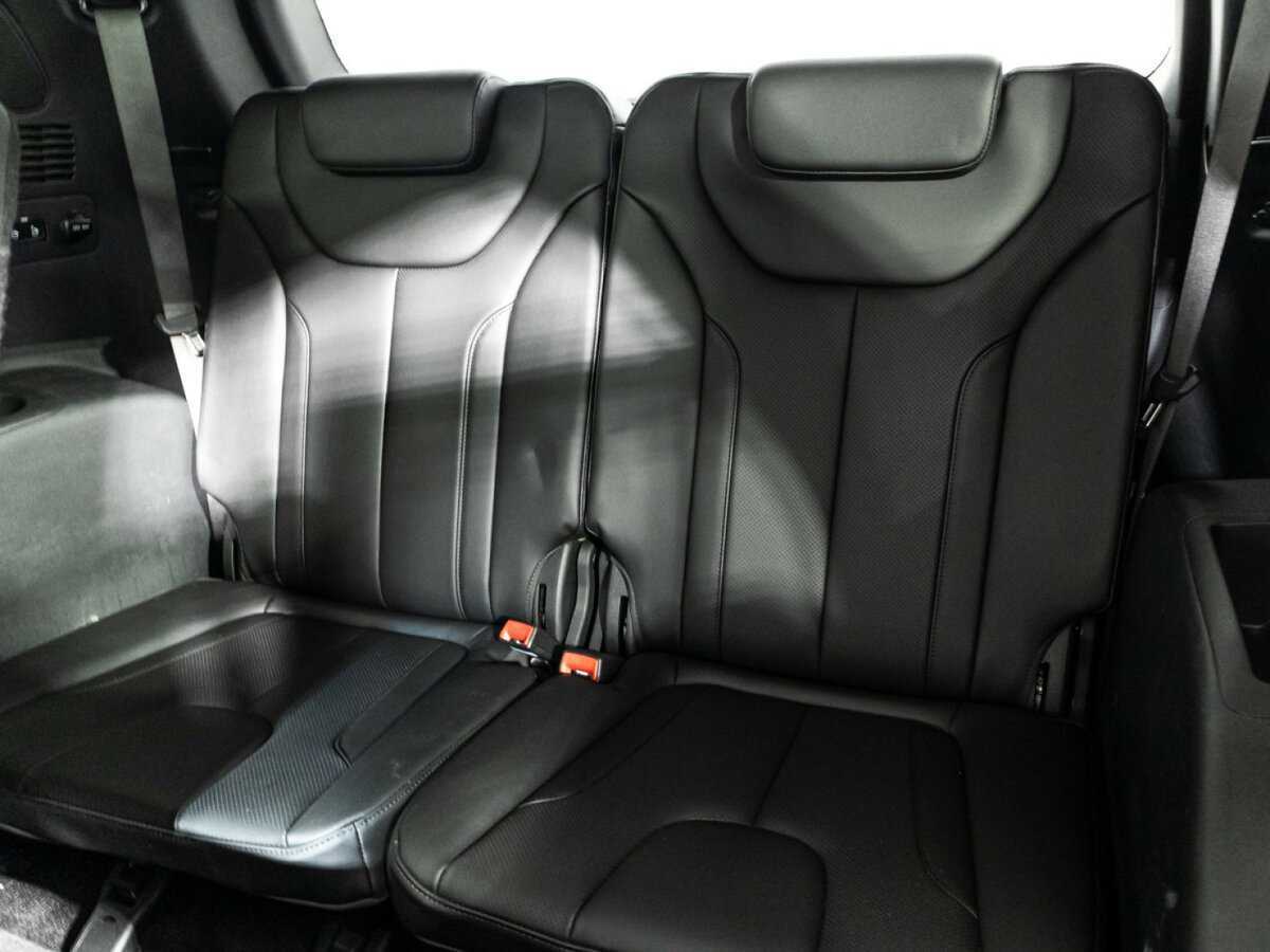 Купить Hyundai Santa Fe с пробегом. Фото: #15