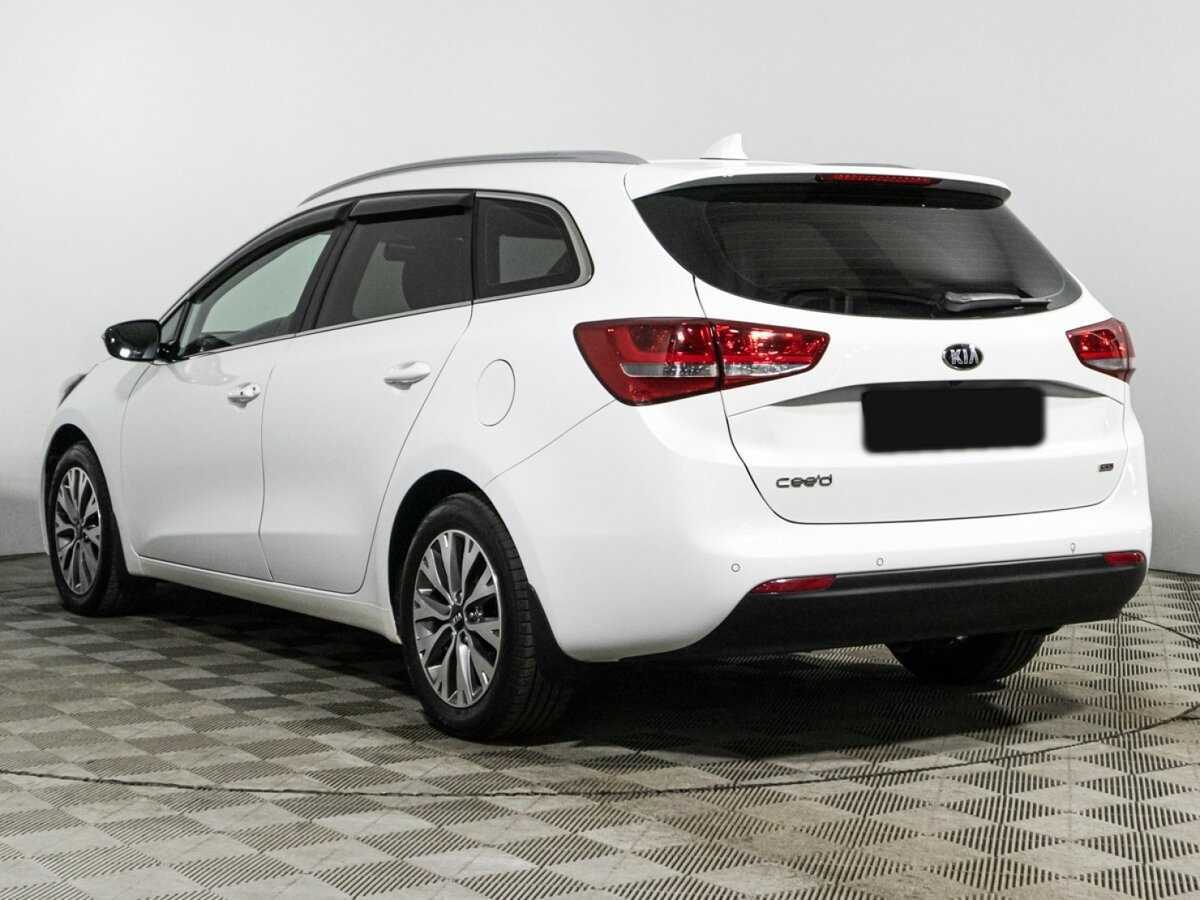 Купить Kia Ceed с пробегом. Фото: #6
