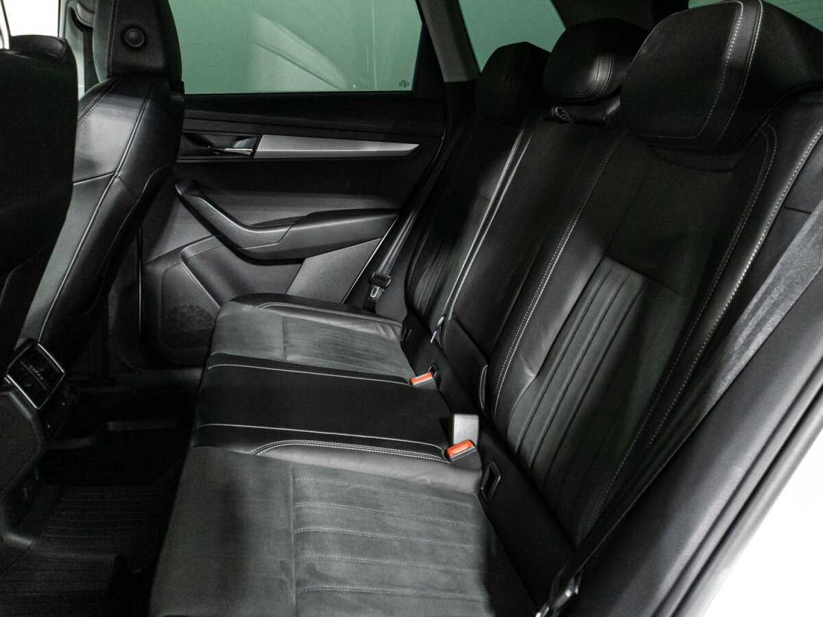 Купить Skoda Karoq с пробегом. Фото: #9