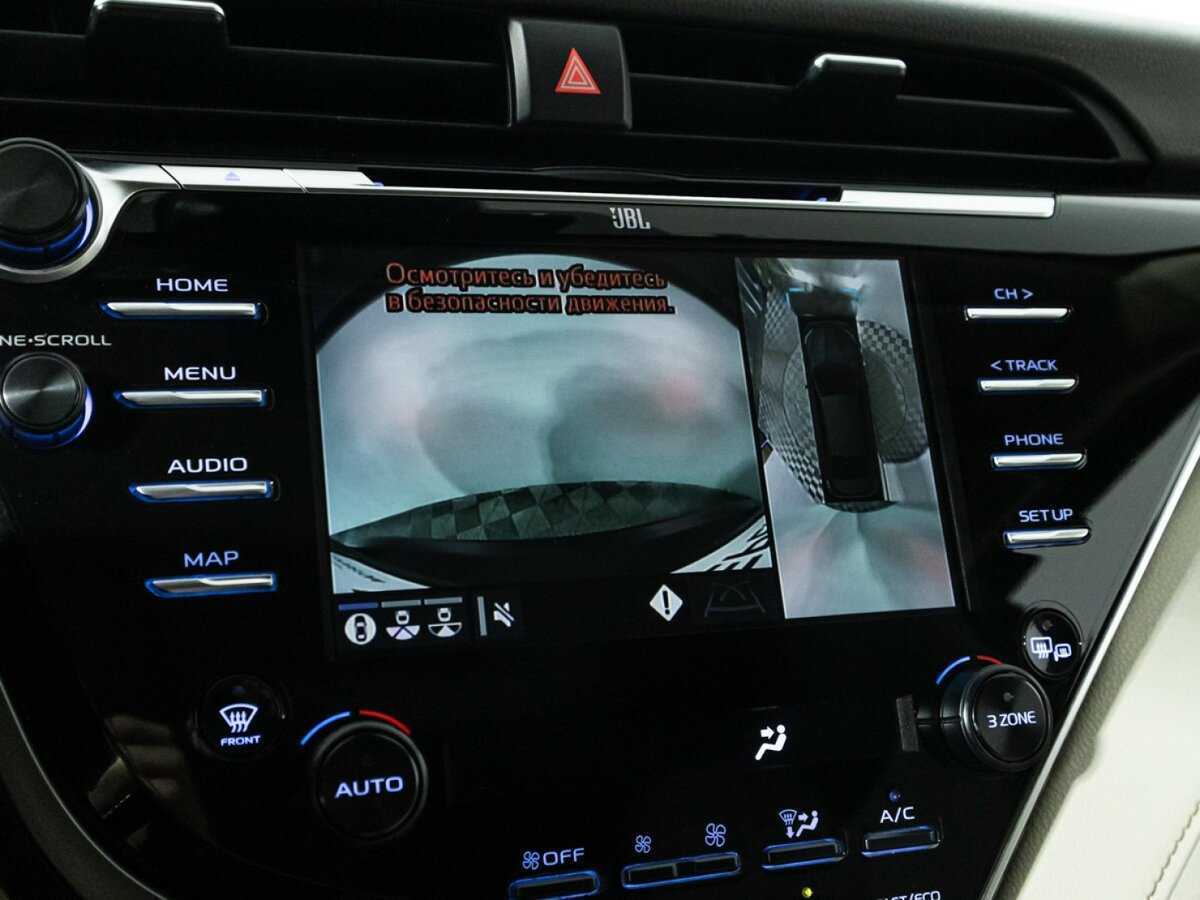 Купить Toyota Camry с пробегом. Фото: #17