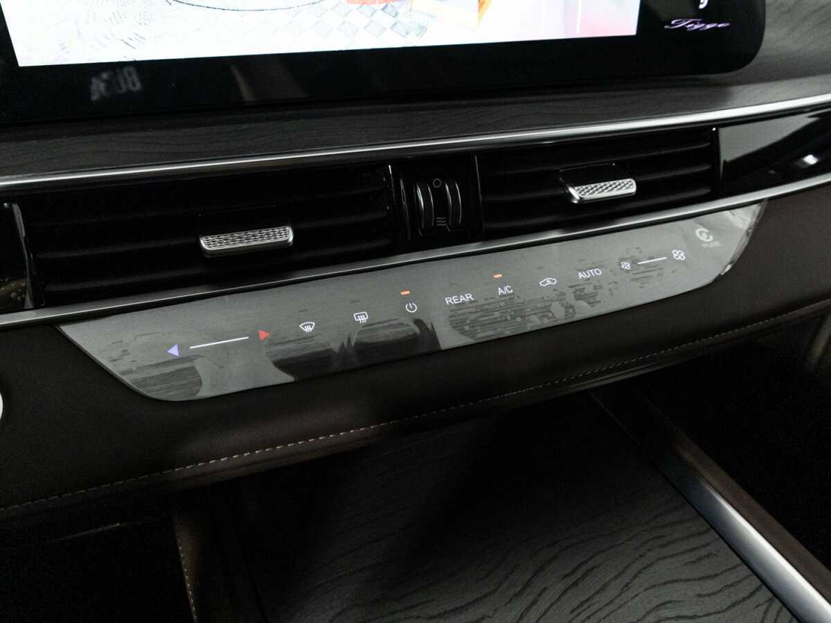 Купить Chery Tiggo 8 Pro Max с пробегом. Фото: #24