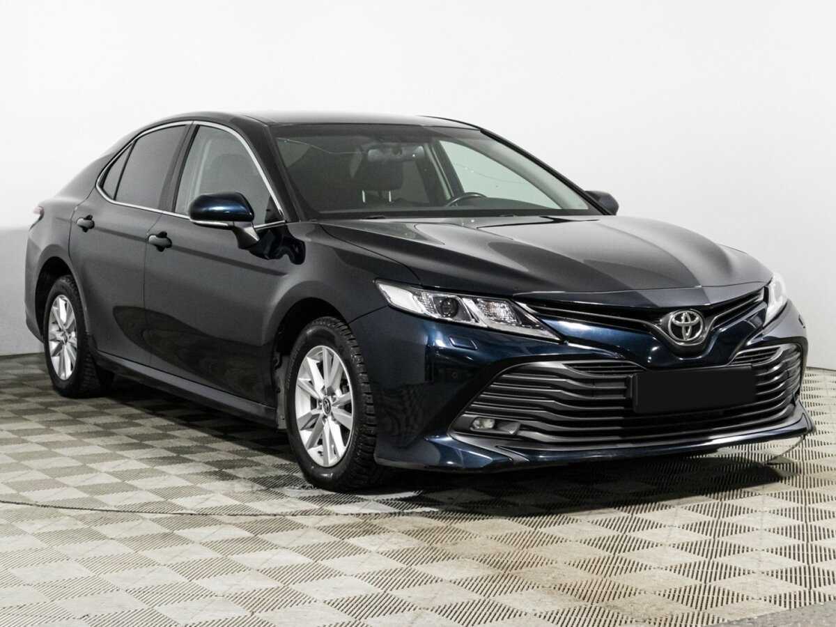 Купить Toyota Camry с пробегом. Фото: #2