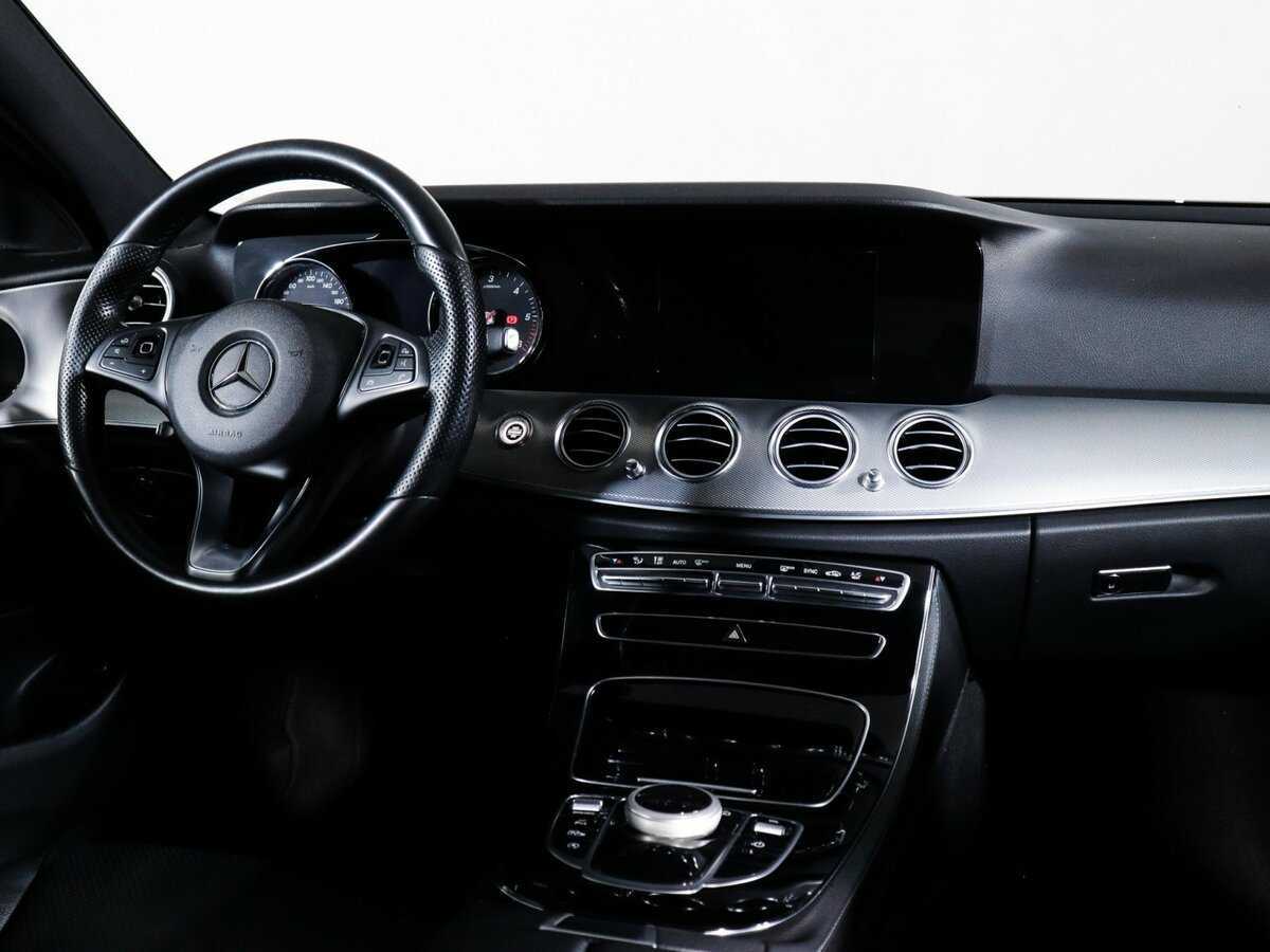 Купить Mercedes-Benz E-Класс с пробегом. Фото: #8