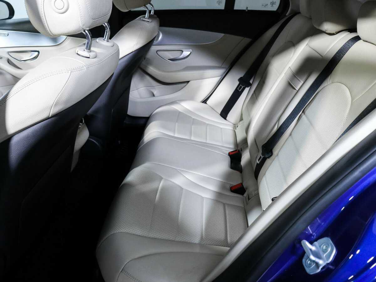 Купить Mercedes-Benz C-Класс с пробегом. Фото: #6