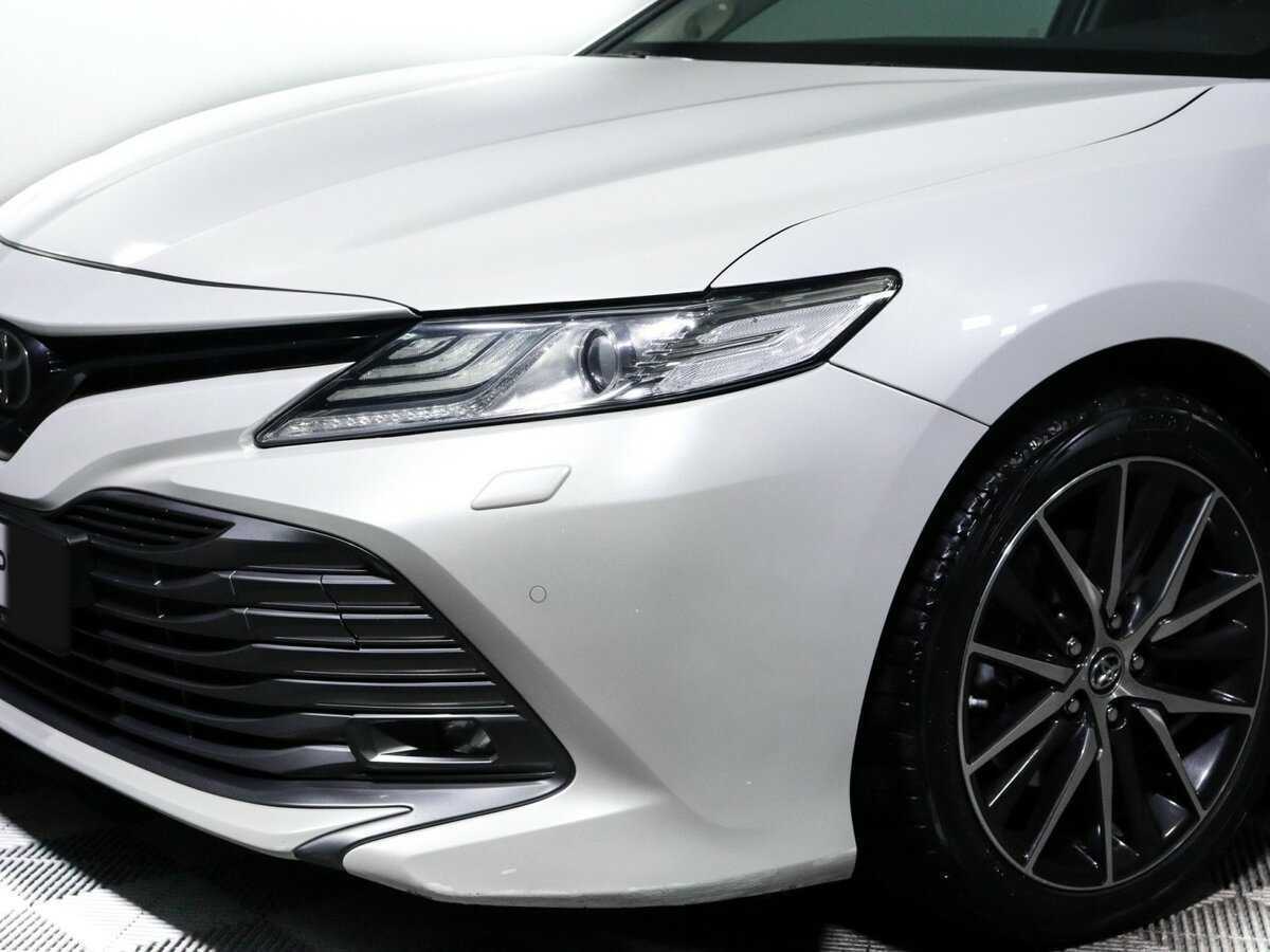 Купить Toyota Camry с пробегом. Фото: #13
