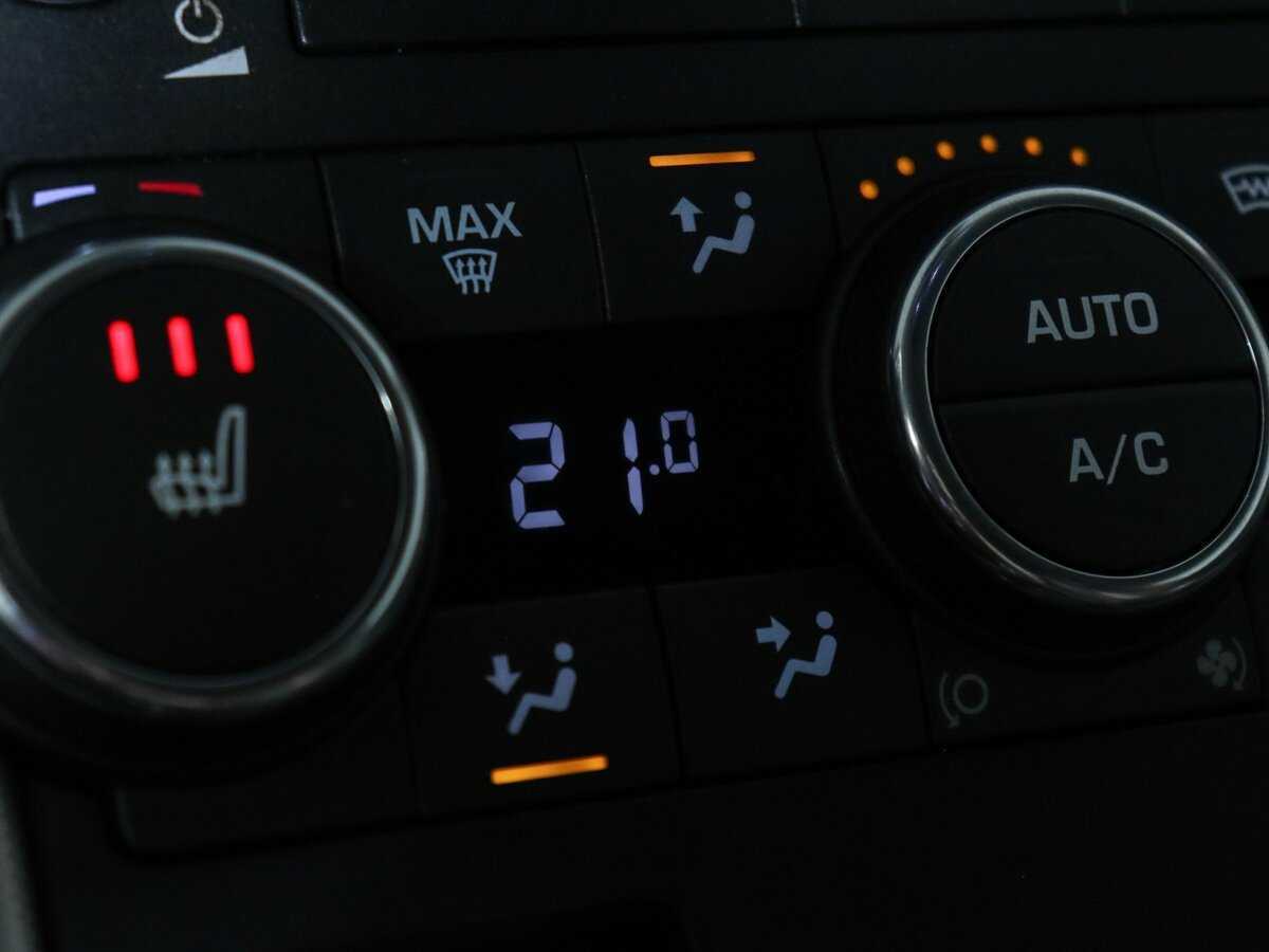 Купить Land Rover Range Rover Evoque с пробегом. Фото: #19