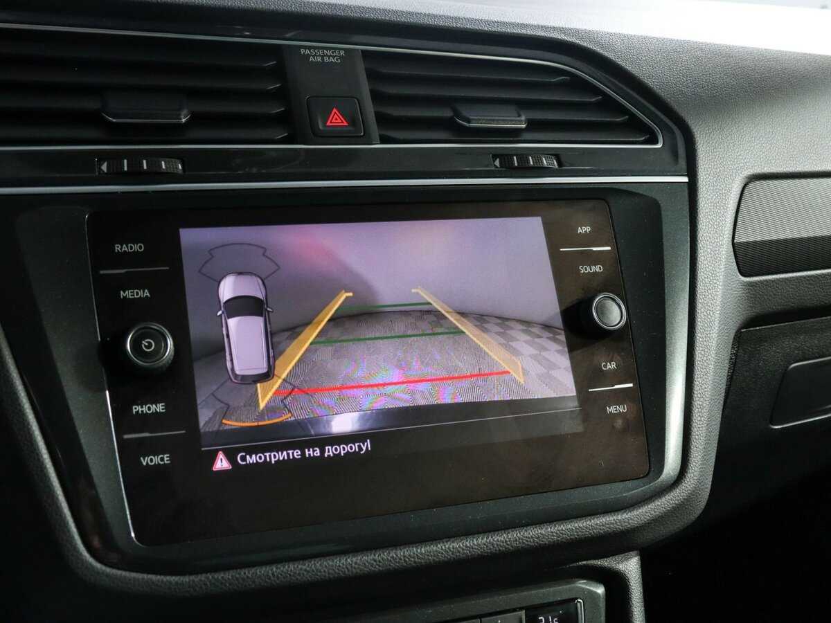 Купить Volkswagen Tiguan с пробегом. Фото: #20