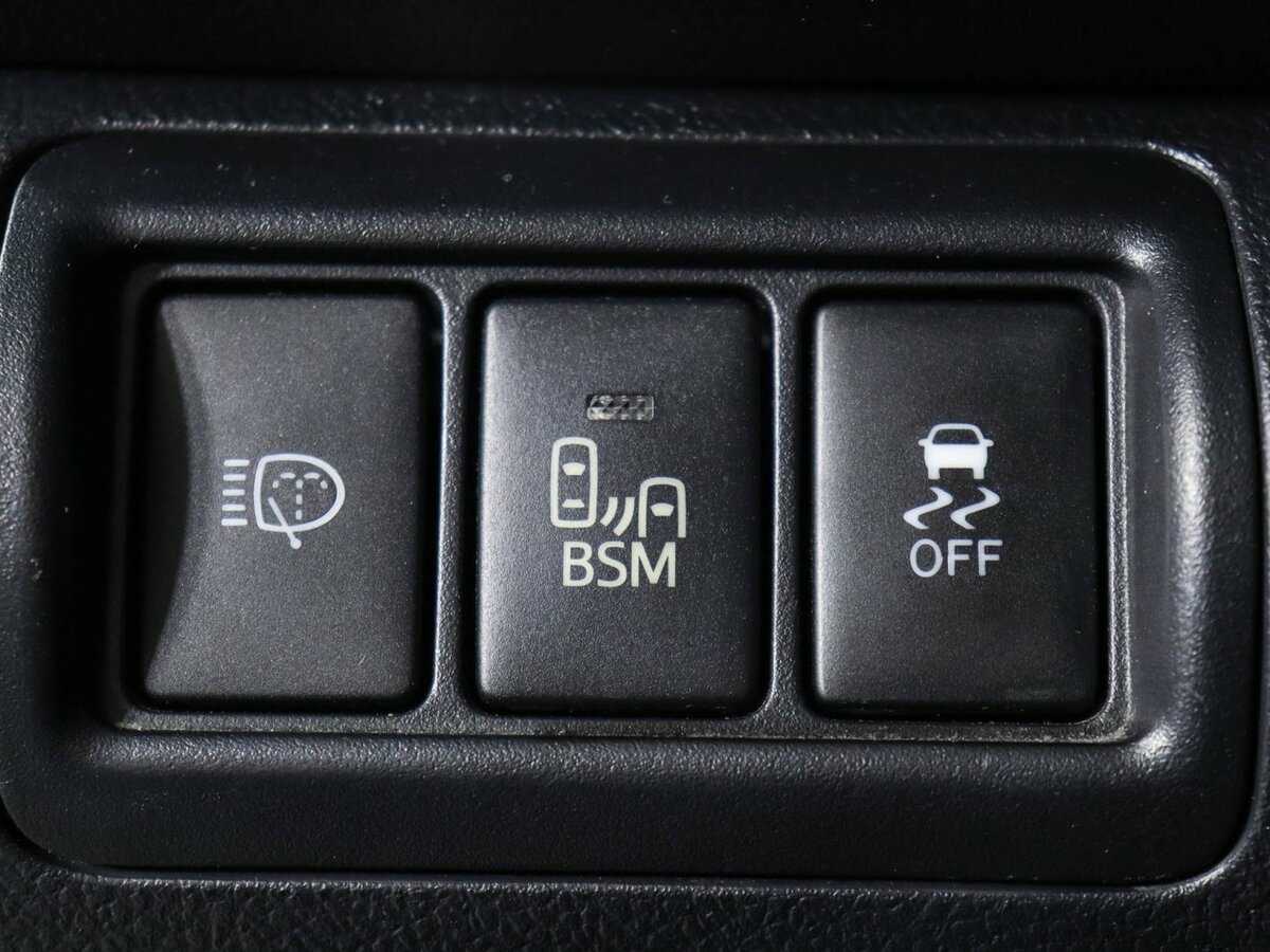 Купить Toyota Camry с пробегом. Фото: #17