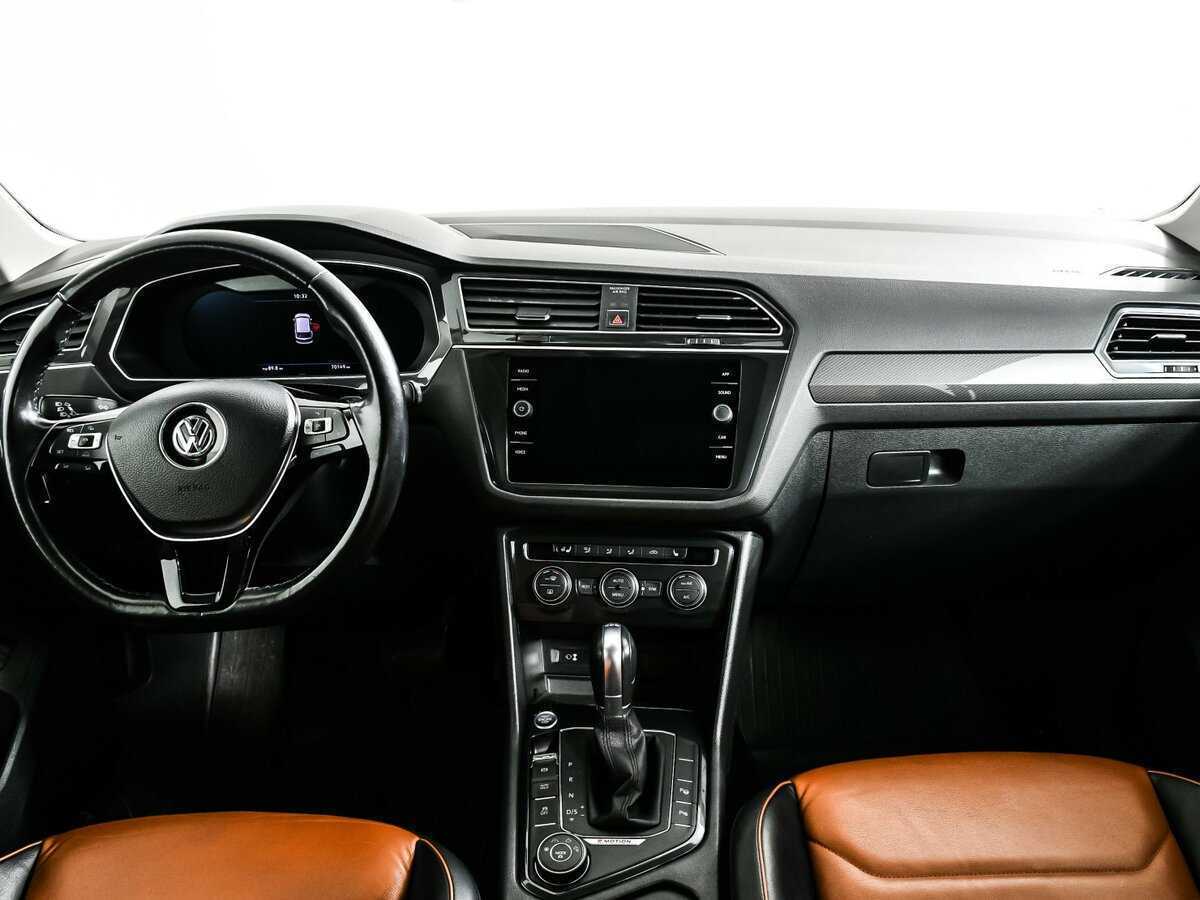 Купить Volkswagen Tiguan с пробегом. Фото: #10