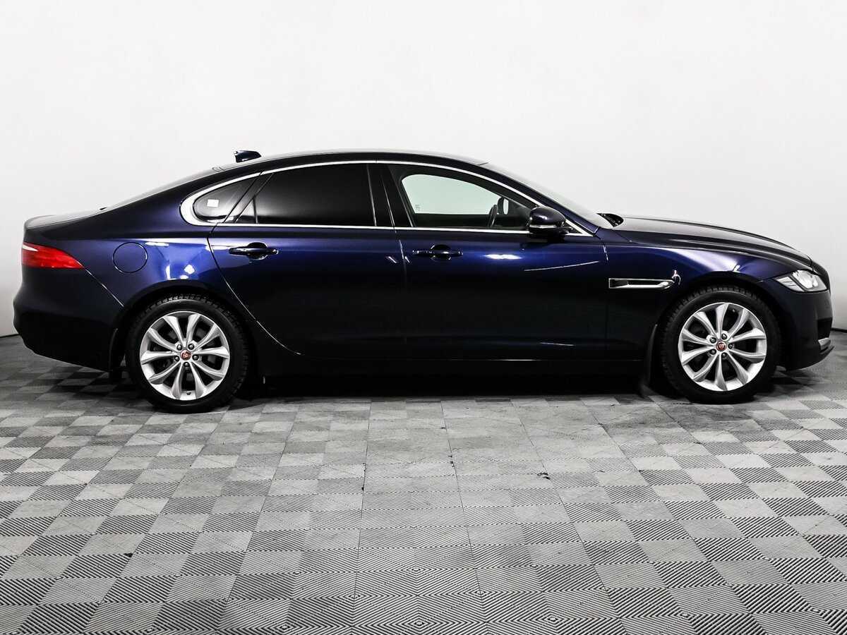 Купить Jaguar XF с пробегом. Фото: #3