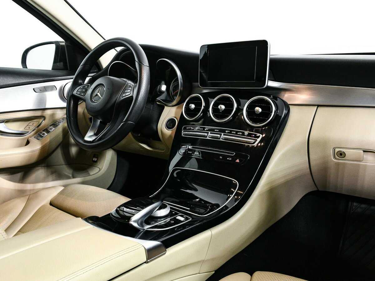 Купить Mercedes-Benz C-Класс с пробегом. Фото: #8