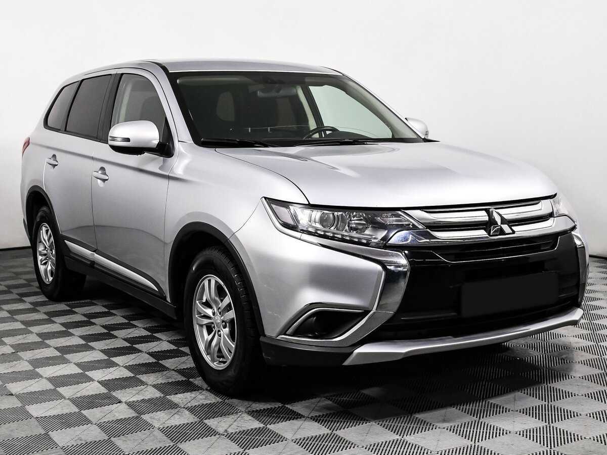 Купить Mitsubishi Outlander с пробегом. Фото: #2