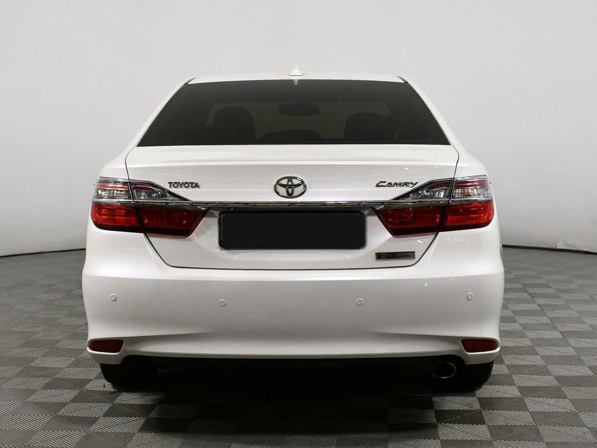 Купить Toyota Camry с пробегом. Фото: #4