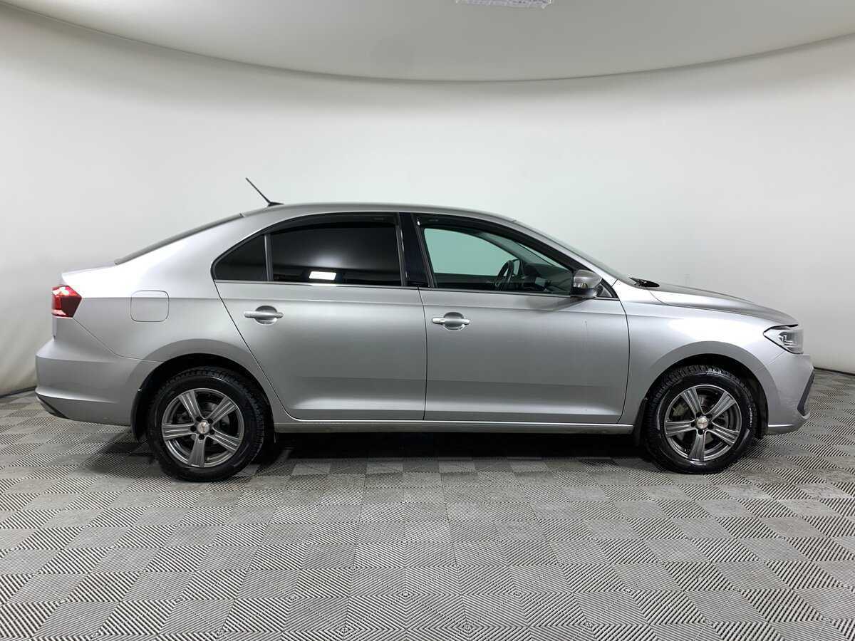 Купить Volkswagen Polo с пробегом. Фото: #3