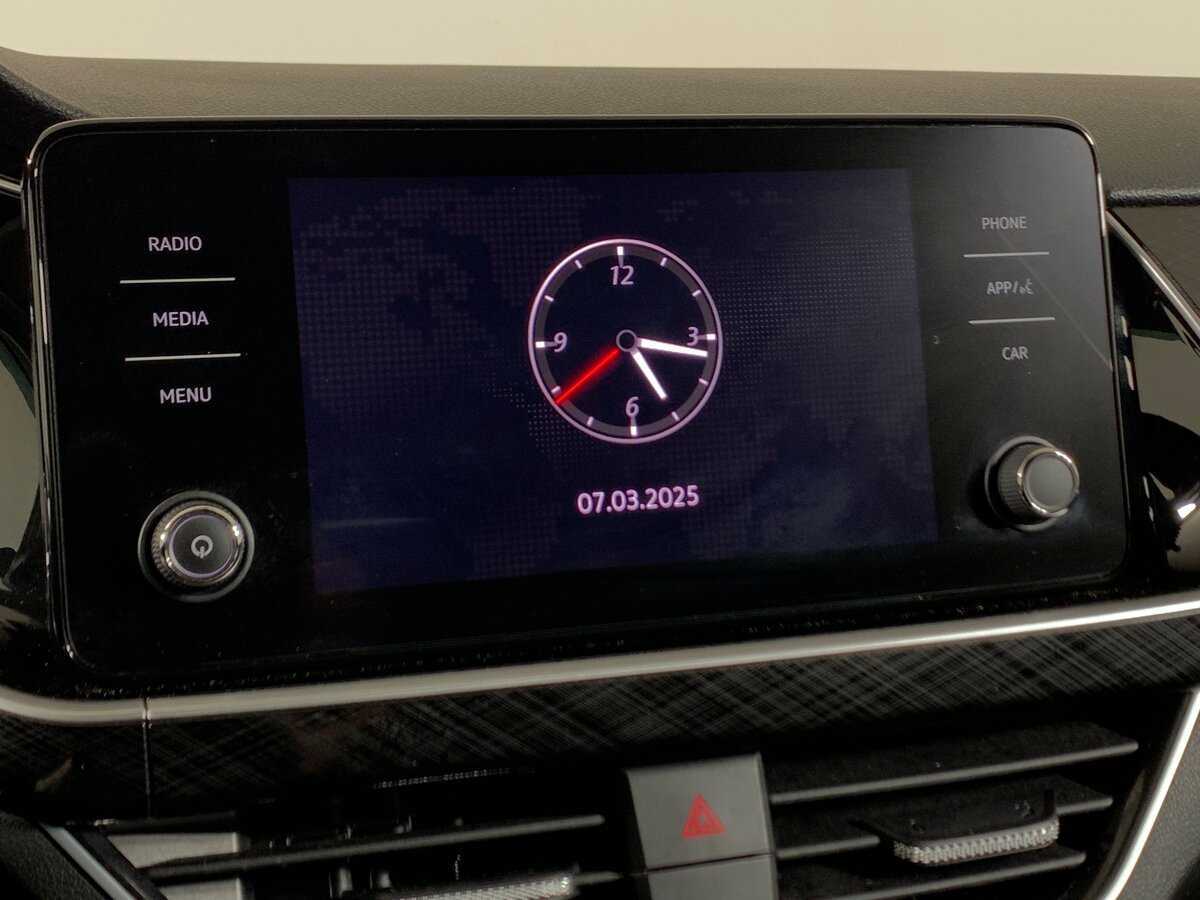 Купить Volkswagen Polo с пробегом. Фото: #15