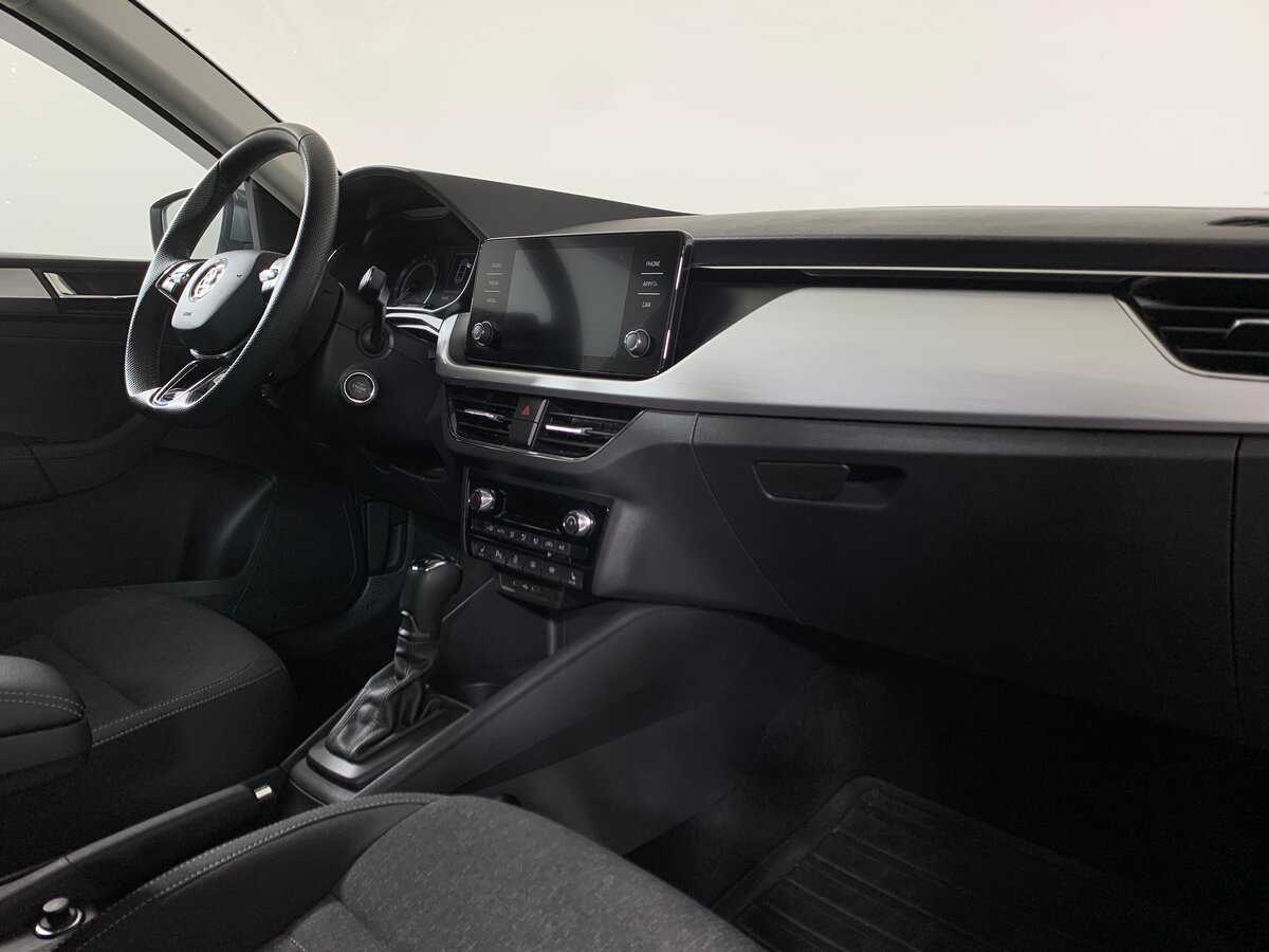 Купить Skoda Rapid с пробегом. Фото: #13