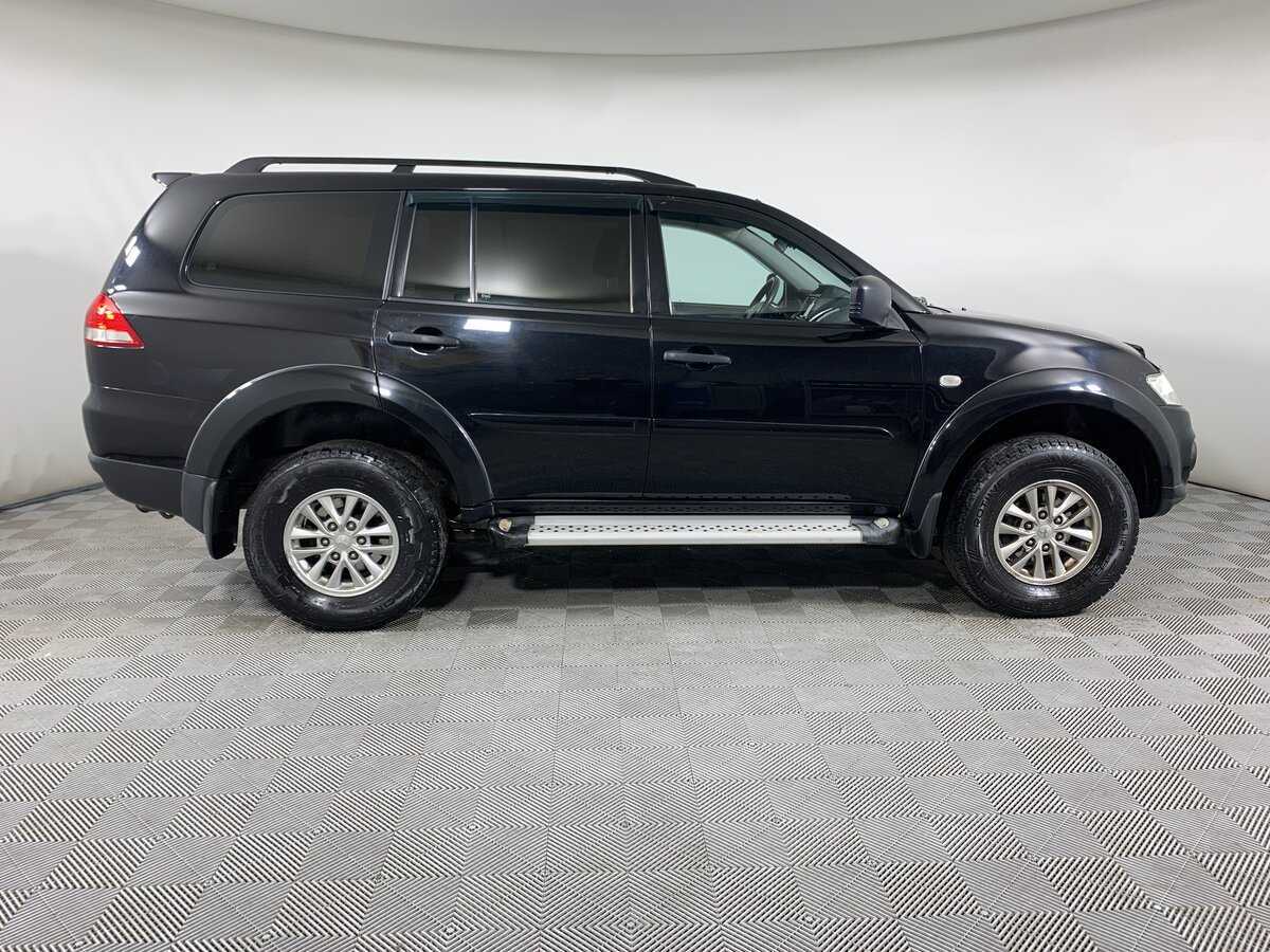 Купить Mitsubishi Pajero Sport с пробегом. Фото: #3