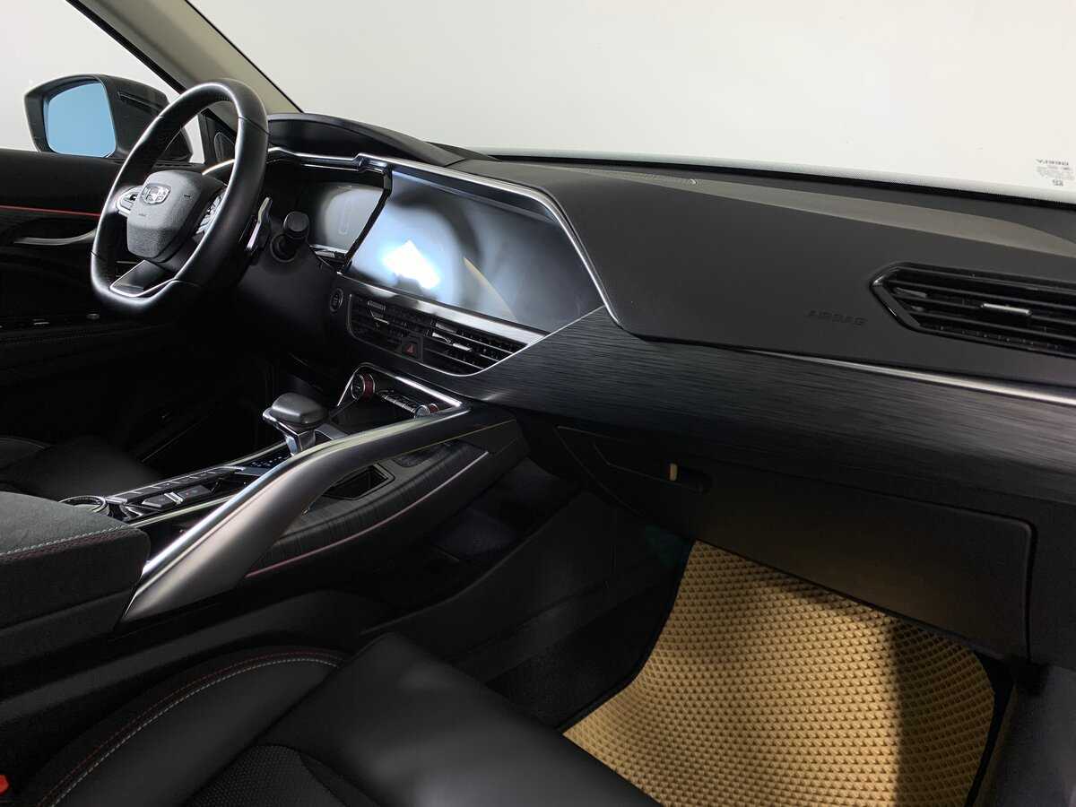 Купить Geely Tugella с пробегом. Фото: #13