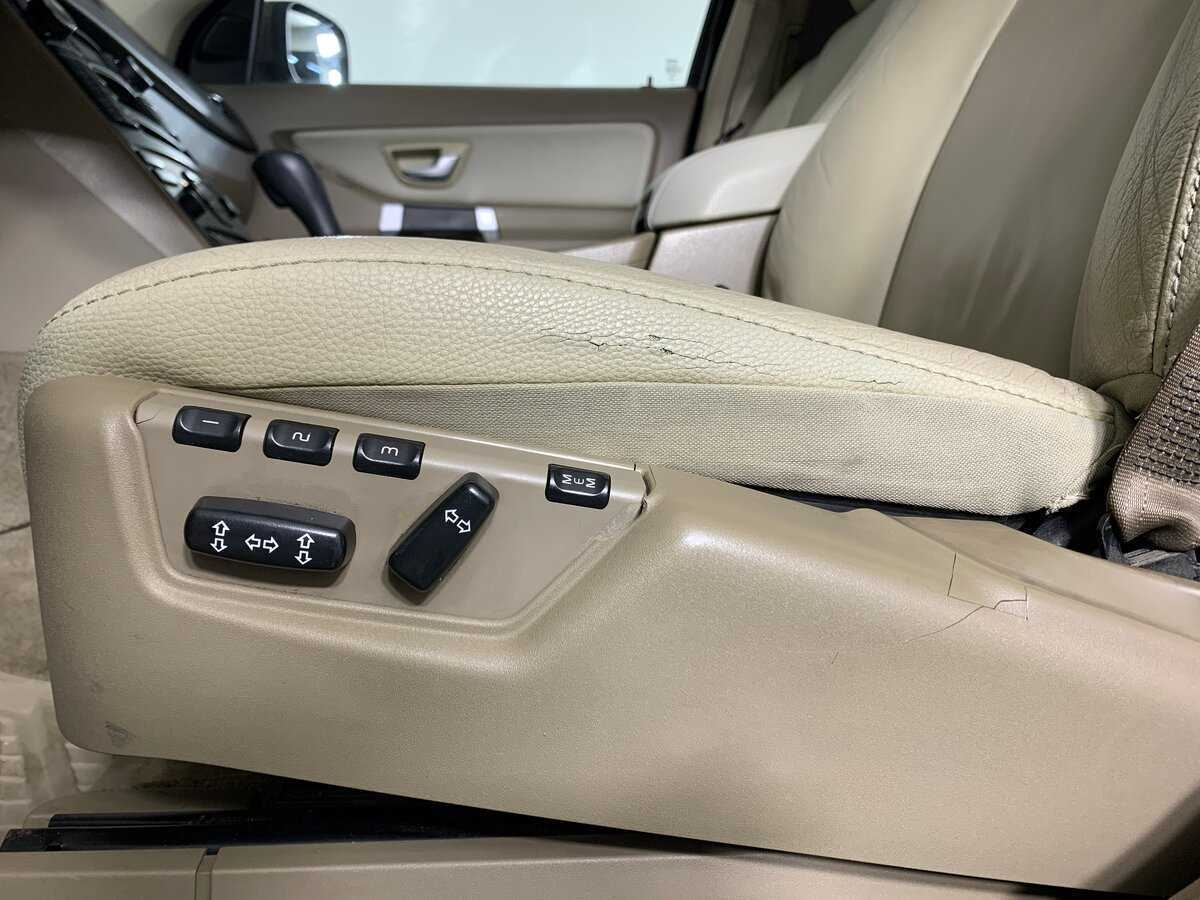 Купить Volvo XC90 с пробегом. Фото: #16