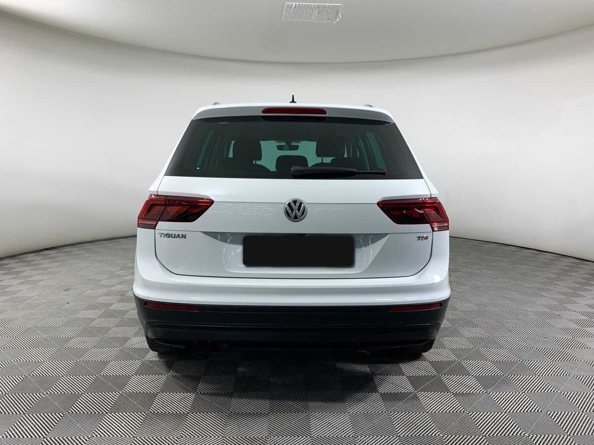 Купить Volkswagen Tiguan с пробегом. Фото: #5