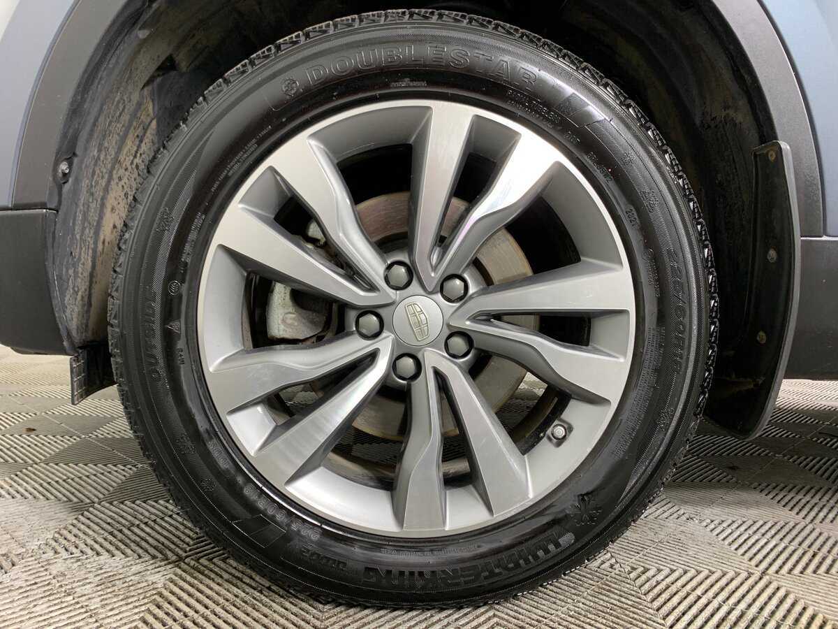 Купить Geely Atlas с пробегом. Фото: #8