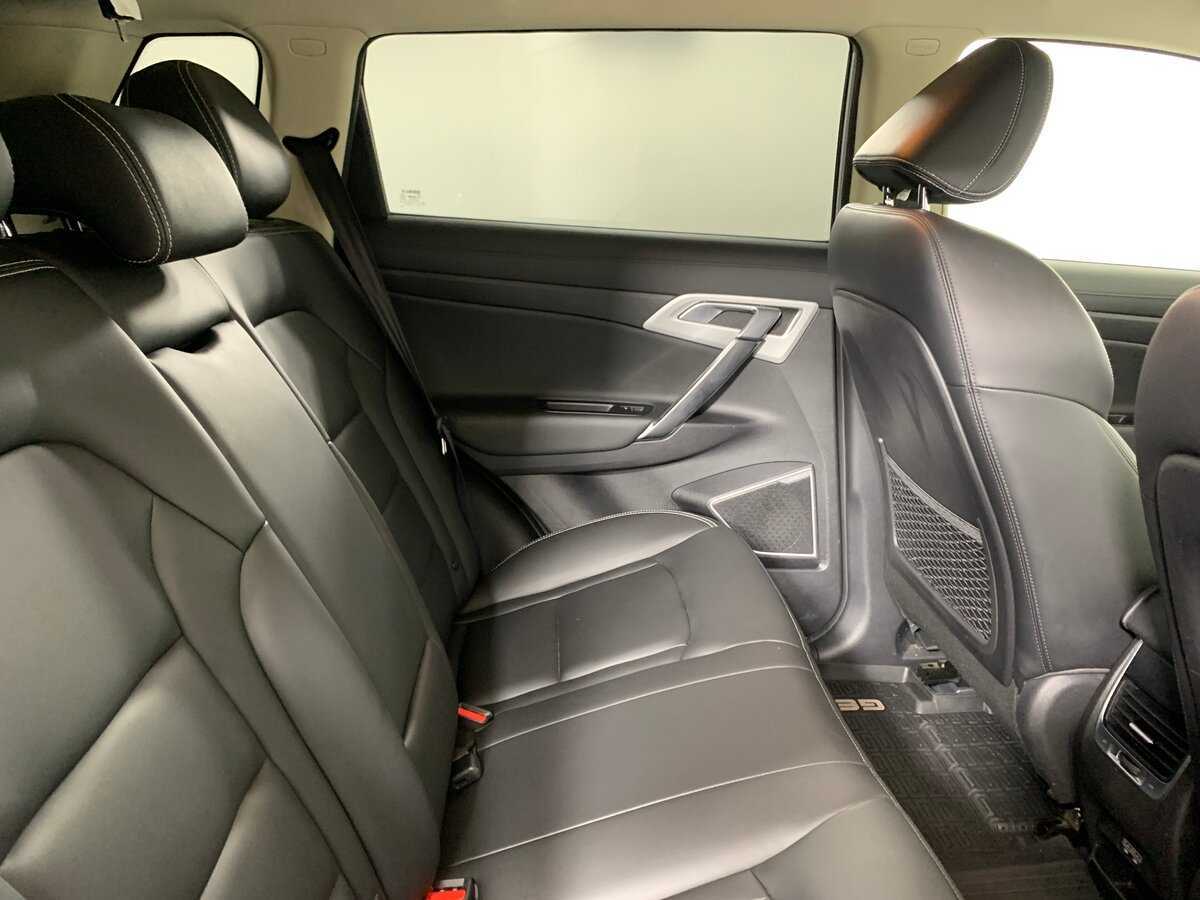 Купить Geely Atlas с пробегом. Фото: #15