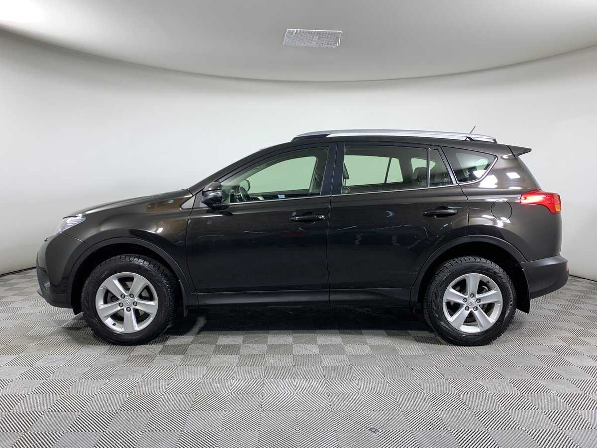 Купить Toyota RAV4 с пробегом. Фото: #7