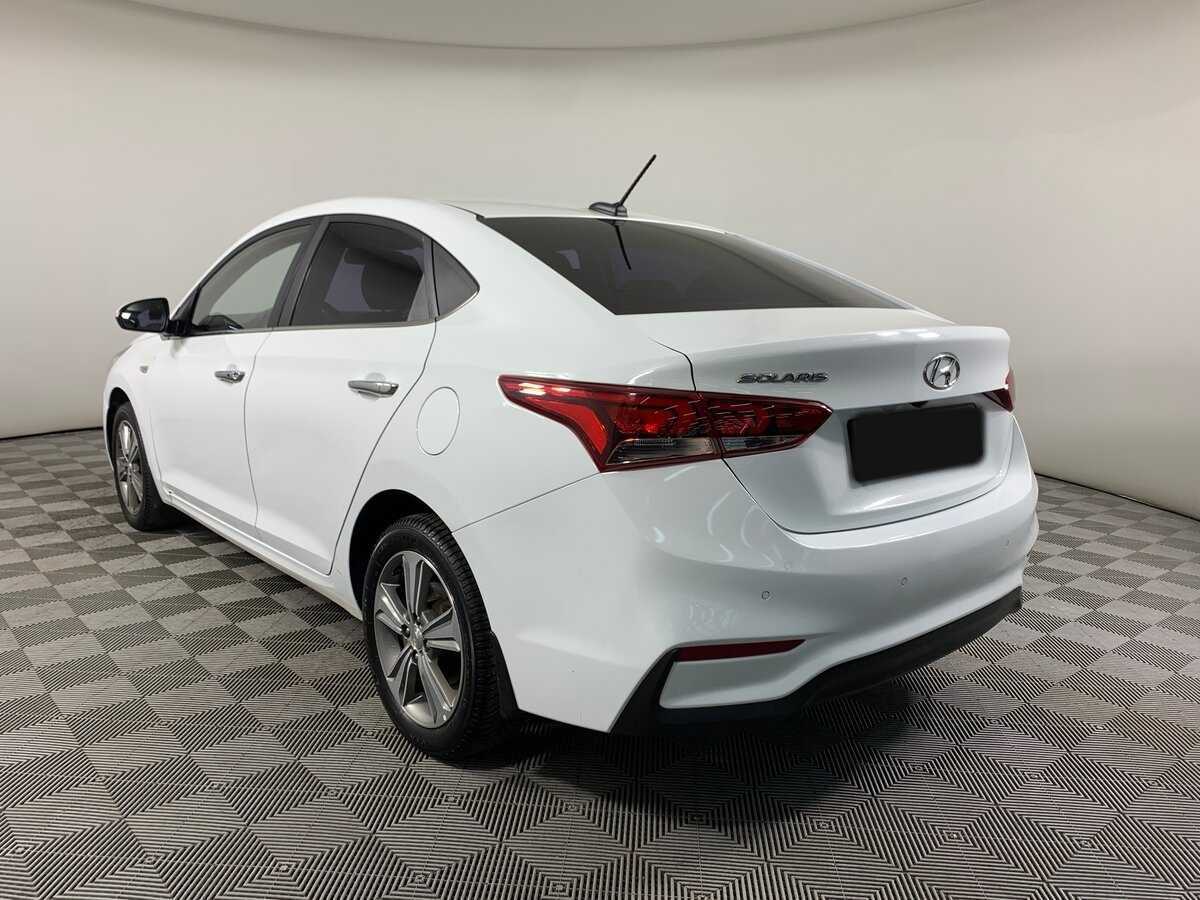 Купить Hyundai Solaris с пробегом. Фото: #6