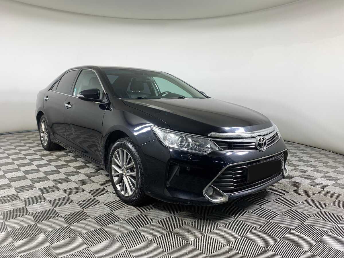 Купить Toyota Camry с пробегом. Фото: #2