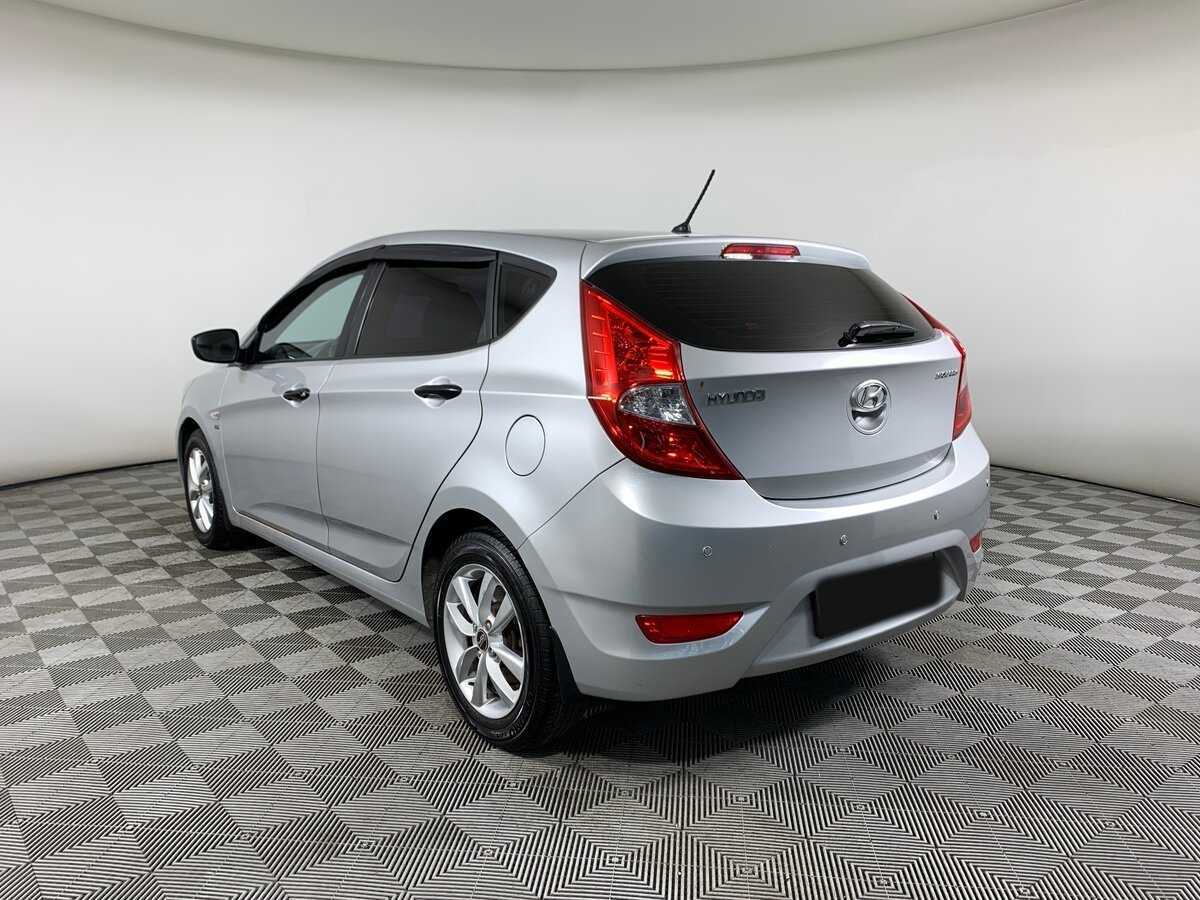 Купить Hyundai Solaris с пробегом. Фото: #6