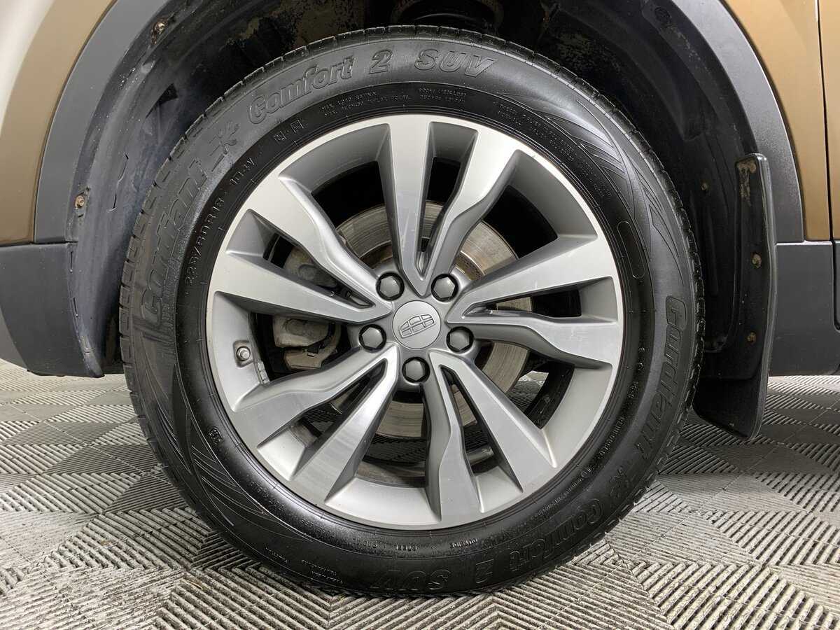 Купить Geely Atlas с пробегом. Фото: #8