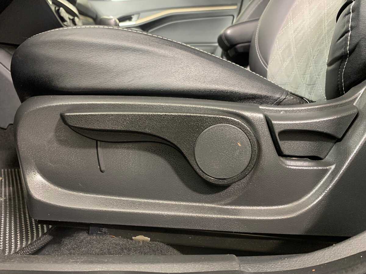 Купить Lada (ВАЗ) Vesta с пробегом. Фото: #16