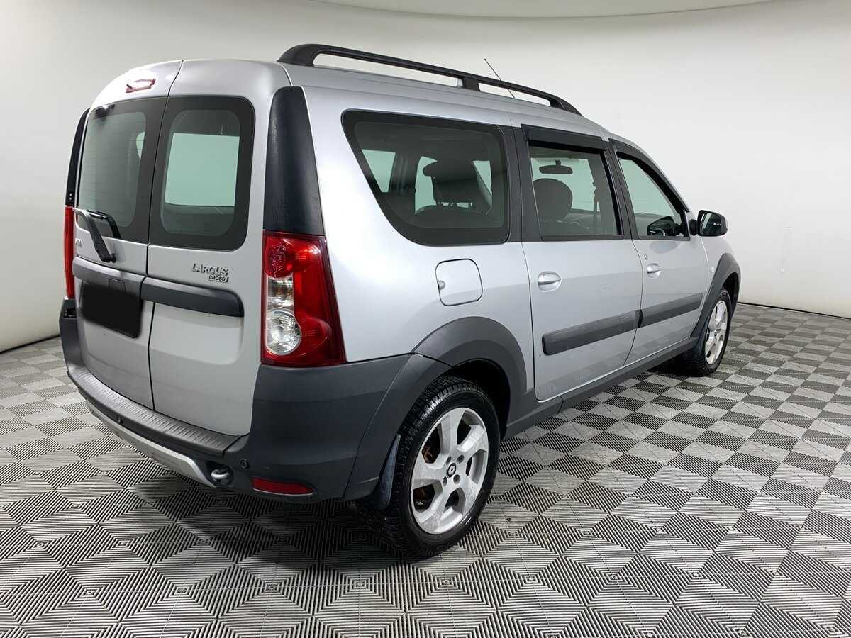 Купить Lada (ВАЗ) Largus с пробегом. Фото: #4