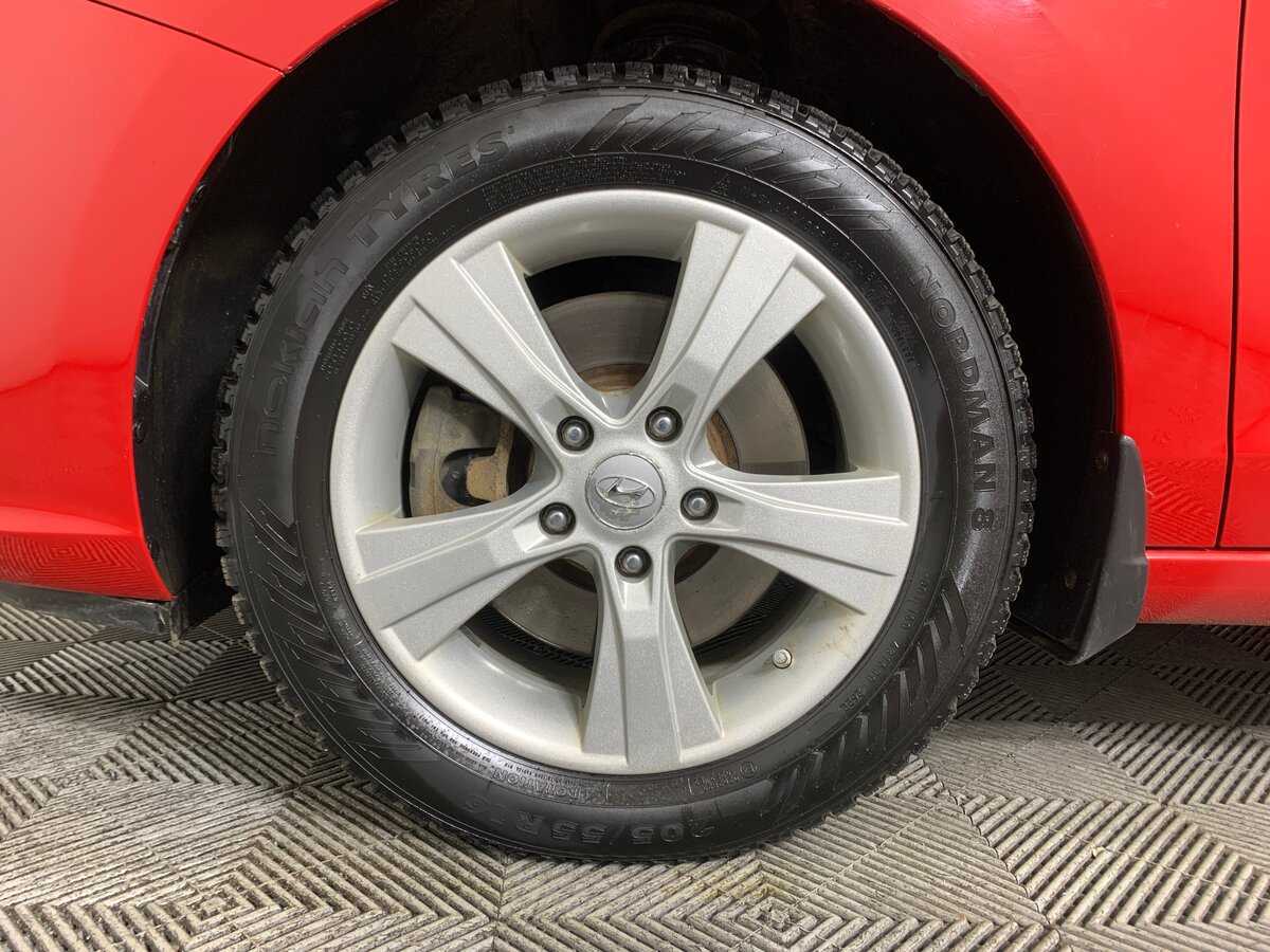 Купить Hyundai i30 с пробегом. Фото: #8