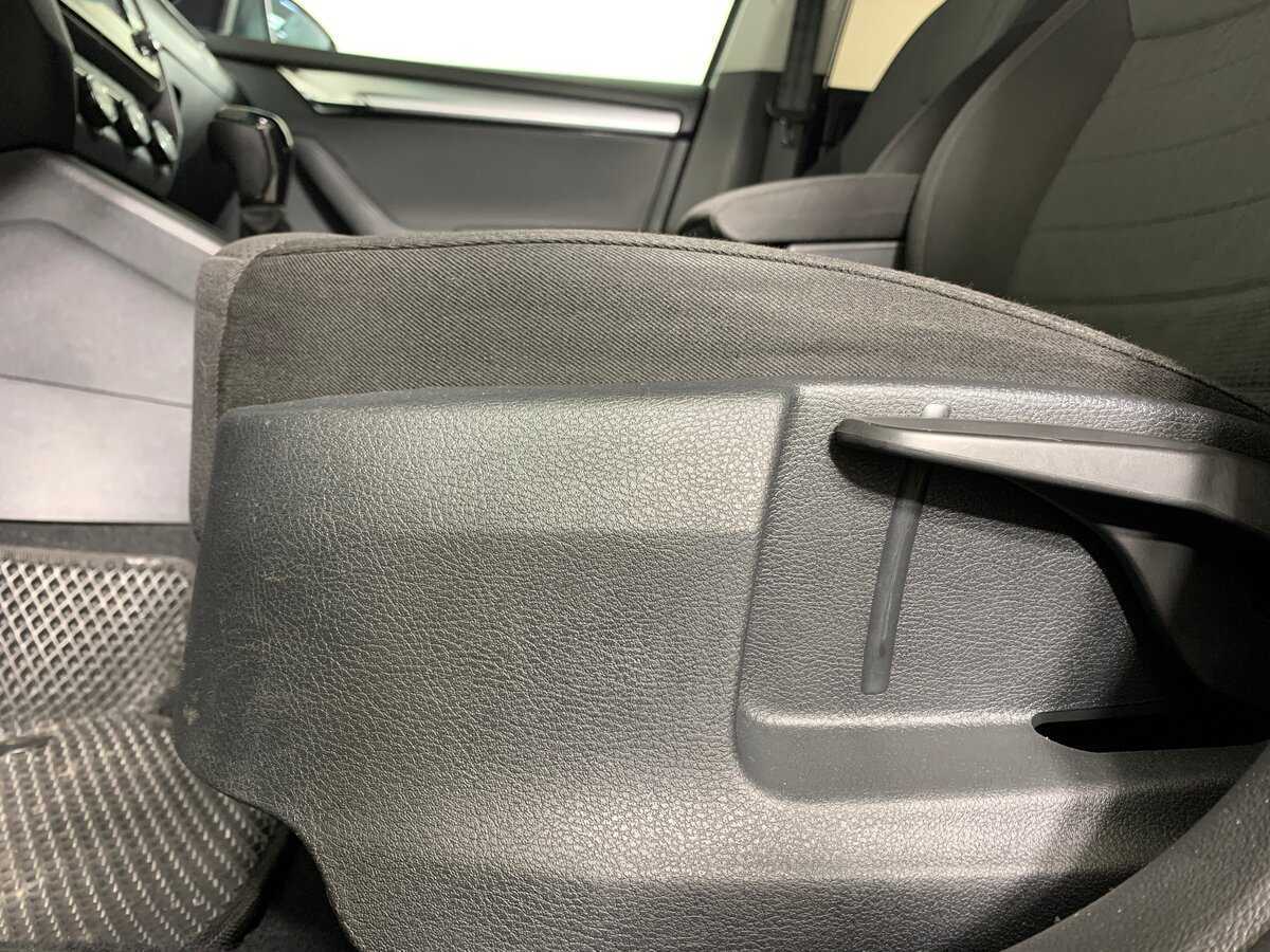 Купить Skoda Octavia с пробегом. Фото: #16