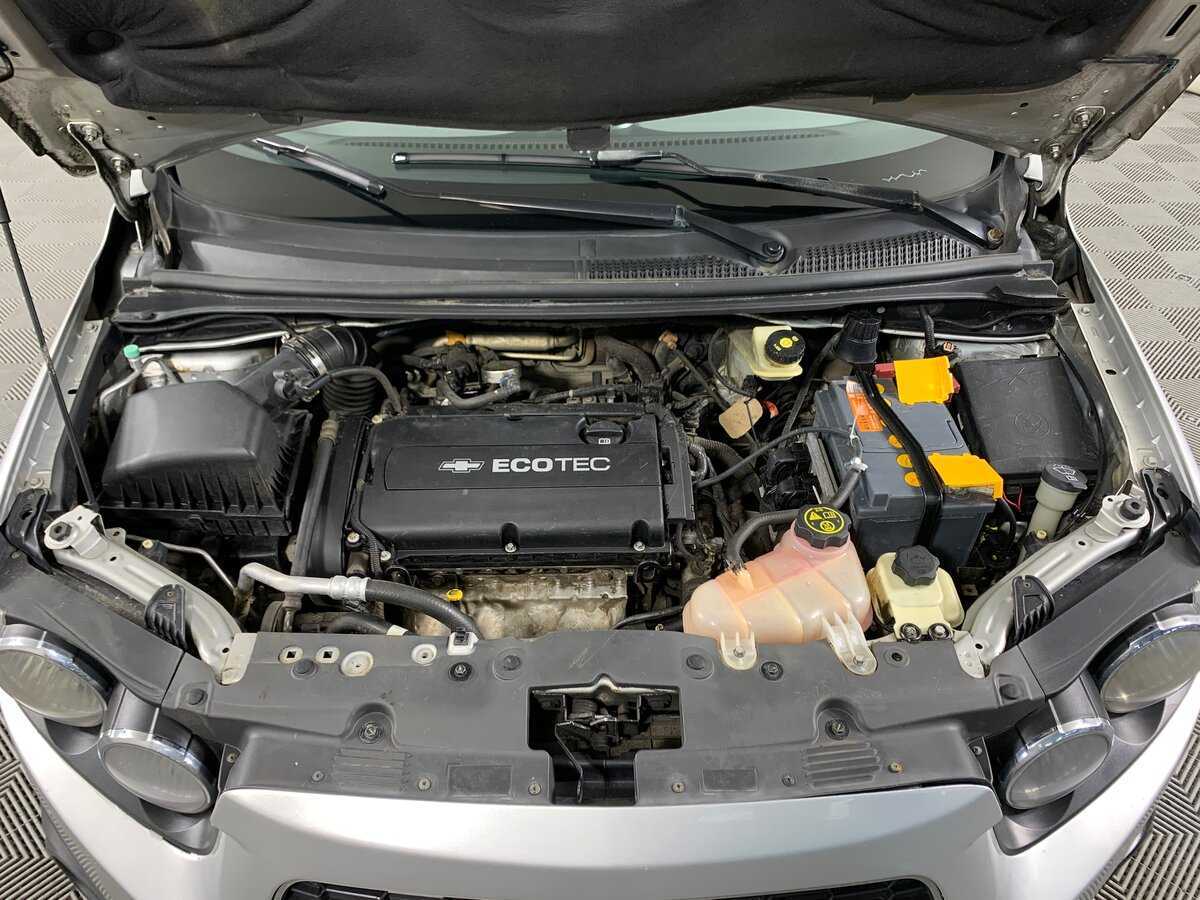 Купить Chevrolet Aveo с пробегом. Фото: #10