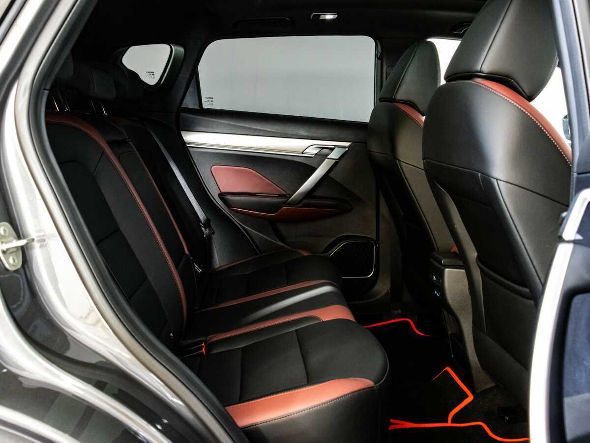 Купить Geely Coolray с пробегом. Фото: #11